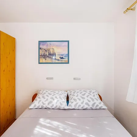 Vikendica 2 Bedroom Front In Maslenica