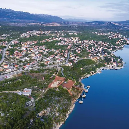 Stunning In With Kitchen *