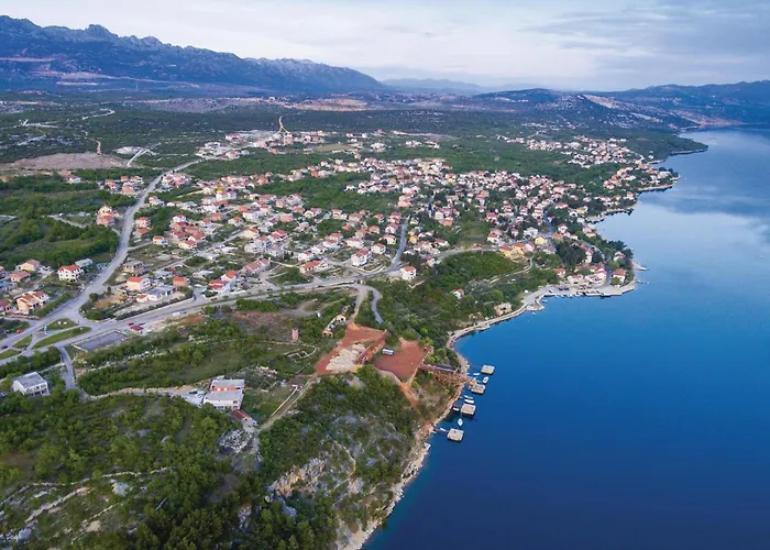 Stunning In With Kitchen *